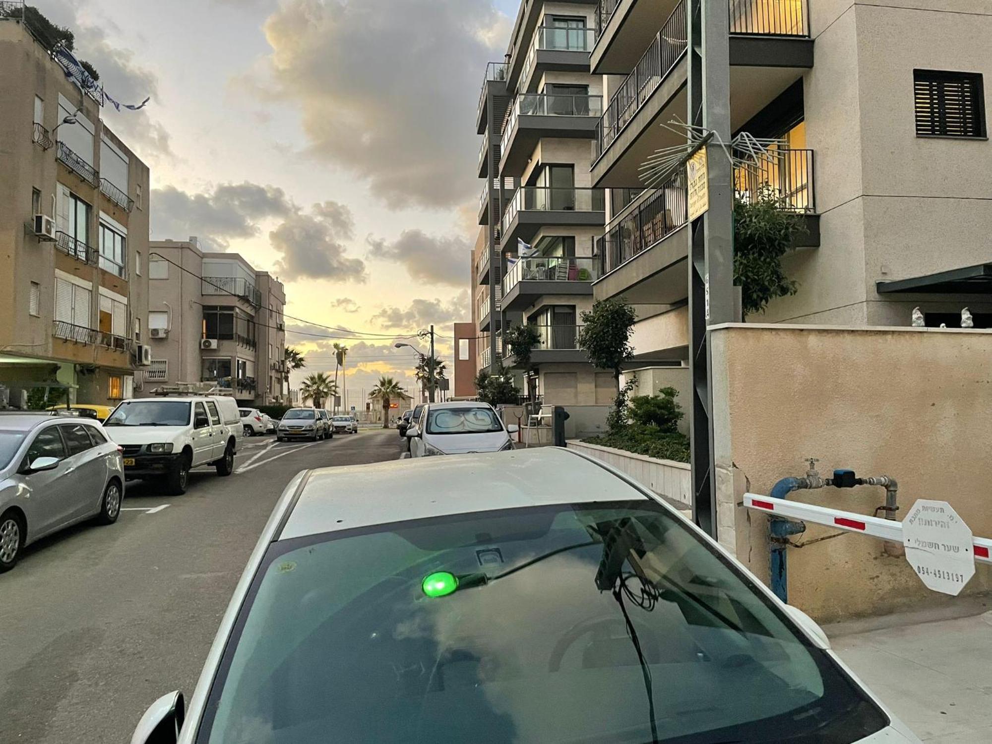 Apartamento Peaceful And Intimate By The Sea Haifa Exterior foto